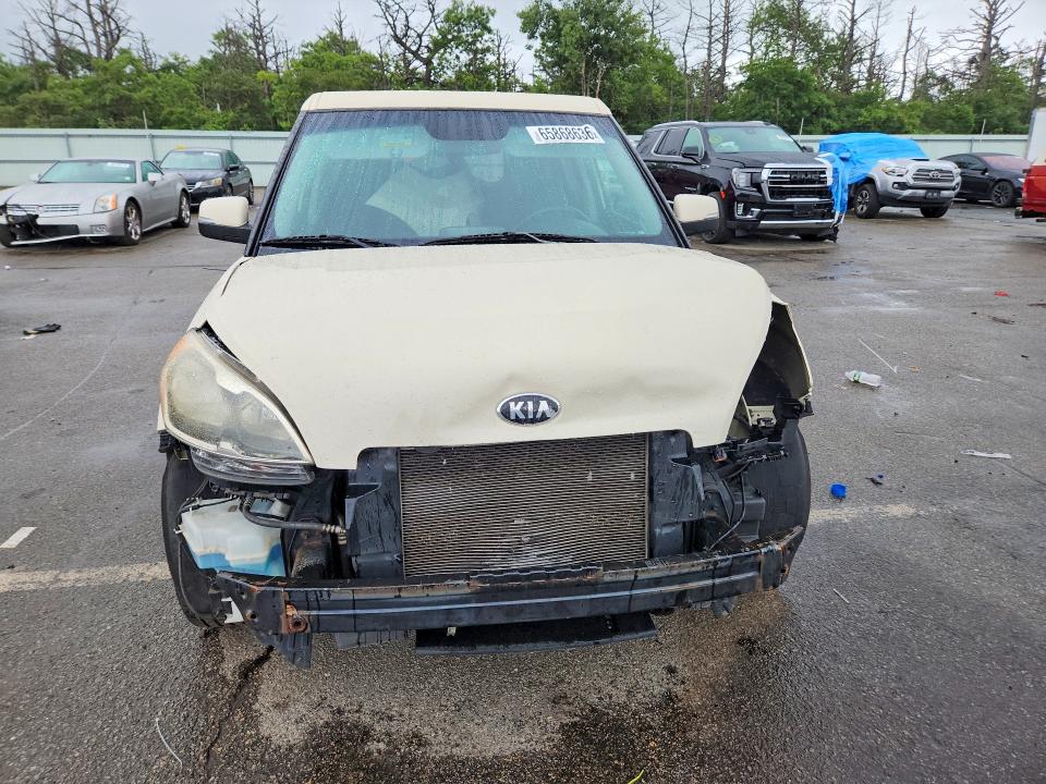 Photo 5 from auction – 2013 KIA SOUL with VIN KNDJT2A68D7546732