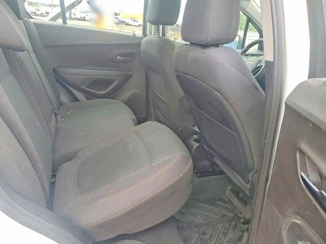 Photo 11 from auction – 2017 CHEVROLET TRAX with VIN 3GNCJKSB3HL283634