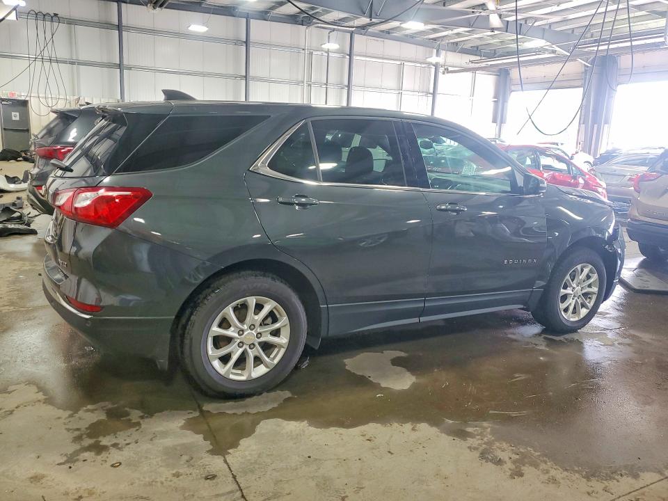 Photo 3 from auction – 2018 CHEVROLET EQUINOX with VIN 2GNAXSEV2J6251019