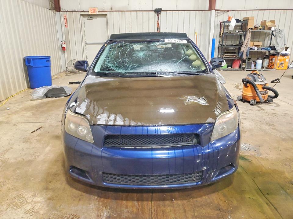 Photo 5 from auction – 2006 SCION TC with VIN JTKDE177060114903