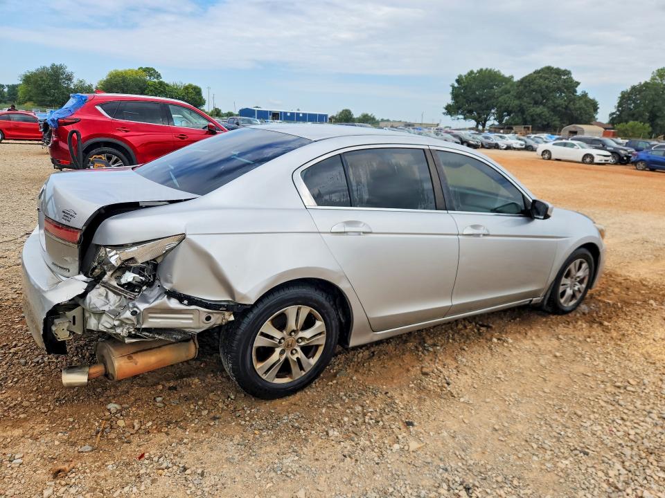 Photo 3 from auction – 2011 HONDA ACCORD with VIN 1HGCP2F67BA107321