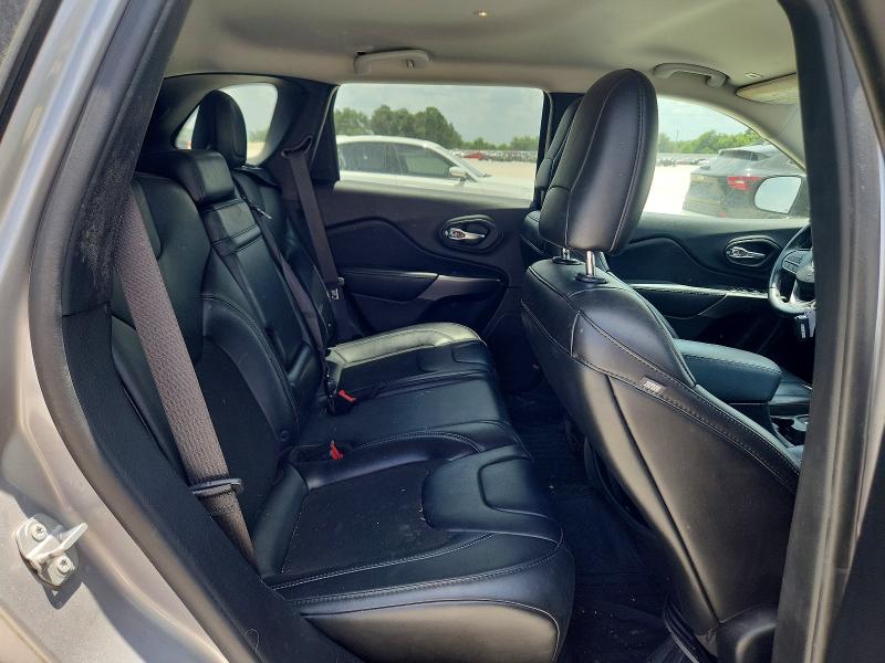 Photo 10 from auction – 2019 JEEP CHEROKEE with VIN 1C4PJLLB1KD297396