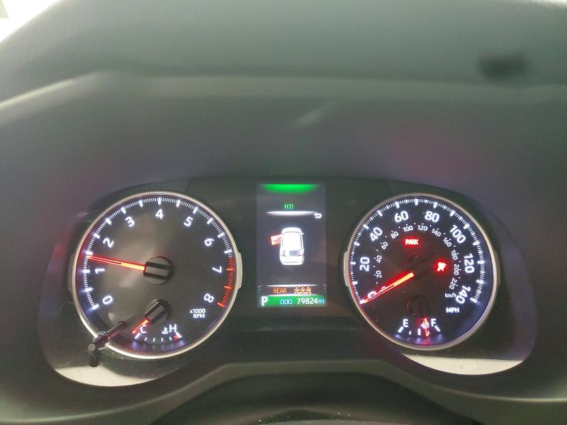 Photo 9 from auction – 2019 TOYOTA RAV4 with VIN JTMH1RFV2KD501359