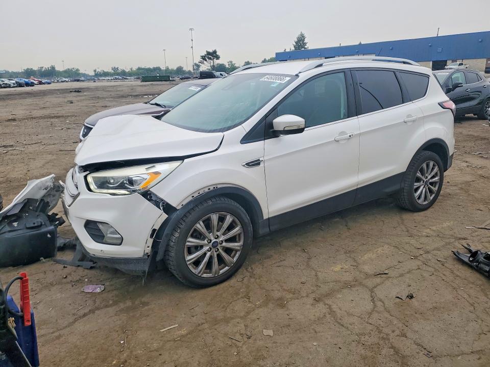 FORD ESCAPE 2018 with VIN 1FMCU9J97JUA00022 - Photo from auction