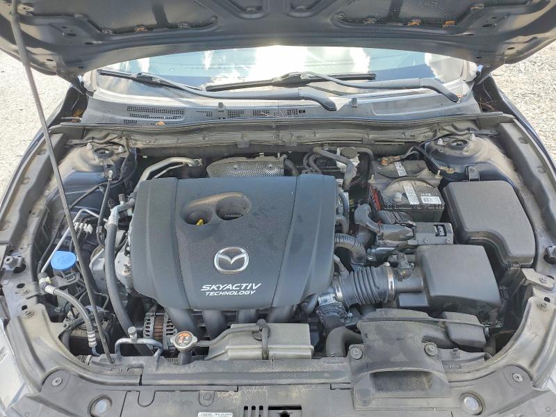 Photo 11 from auction – 2018 MAZDA 3 with VIN 3MZBN1L33JM223442