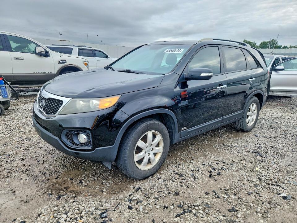 KIA SORENTO 2012 with VIN 5XYKTDA26CG212570 - Photo from auction