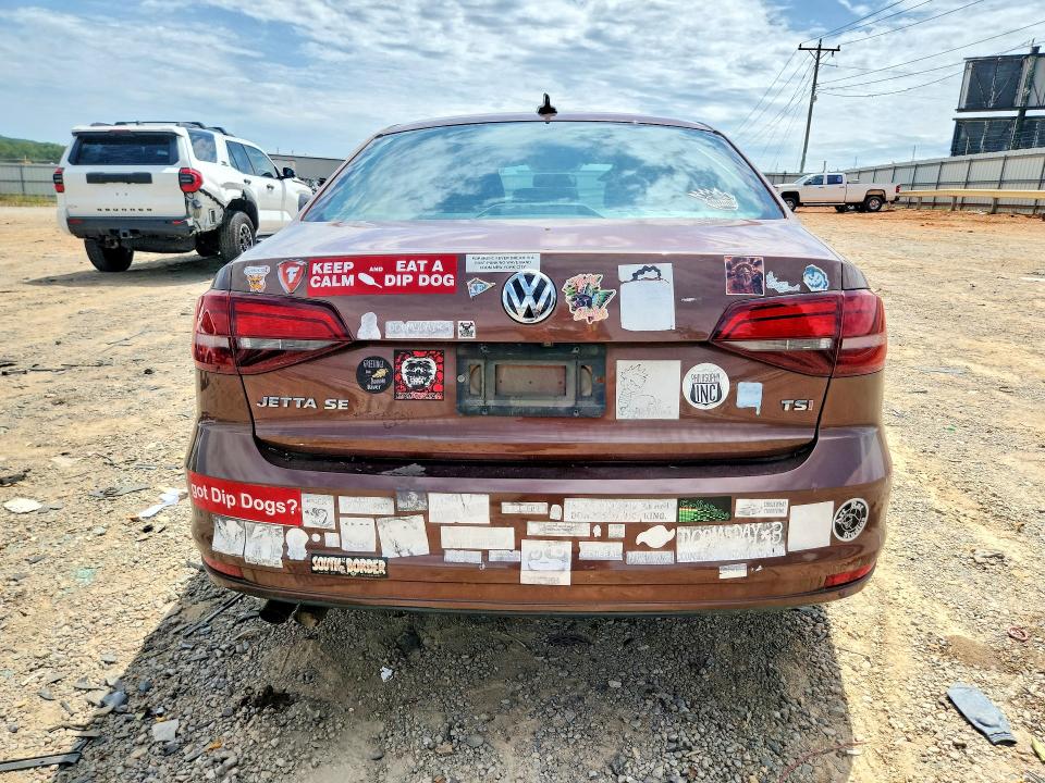Photo 6 from auction – 2016 VOLKSWAGEN JETTA with VIN 3VWD67AJ9GM402605