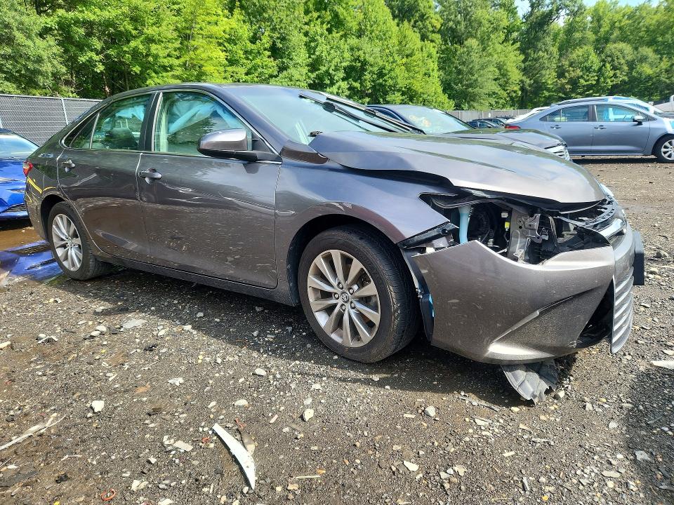 Photo 4 from auction – 2017 TOYOTA CAMRY with VIN 4T1BF1FK5HU715510