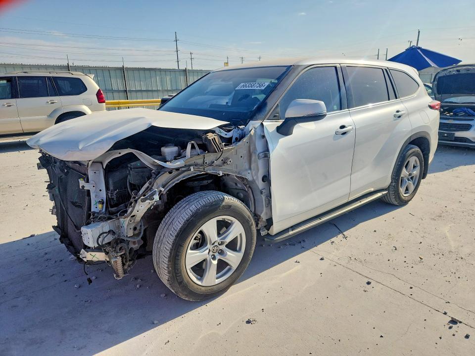 TOYOTA HIGHLANDER 2020 with VIN 5TDCZRAH0LS021492 - Photo from auction