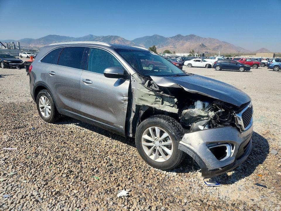 Photo 4 from auction – 2017 KIA SORENTO with VIN 5XYPGDA59HG249690