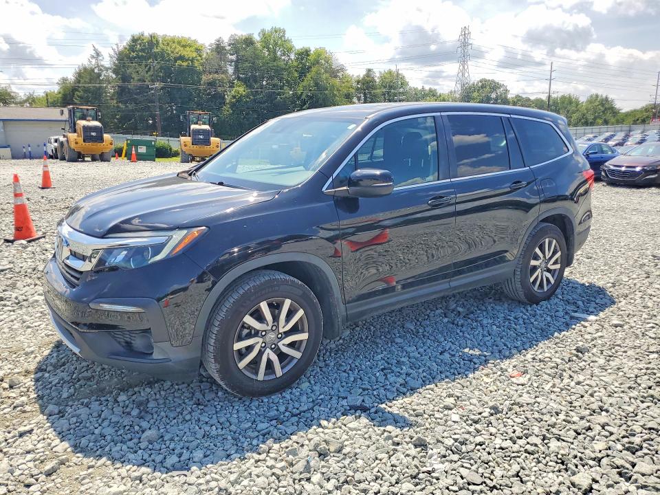 HONDA PILOT 2021 with VIN 5FNYF6H55MB072839 - Photo from auction