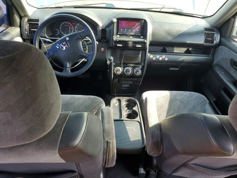 Photo 8 from auction – 2003 HONDA CR-V with VIN SHSRD78833U102020