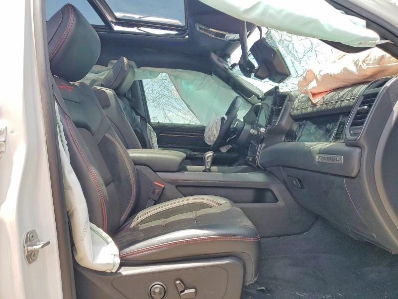 Фото 7 с аукциона – 2025 RAM 1500 с VIN 1C6SRFLP5SN775837