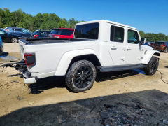 Photo 3 from auction – 2023 JEEP GLADIATOR with VIN 1C6HJTFG5PL514237