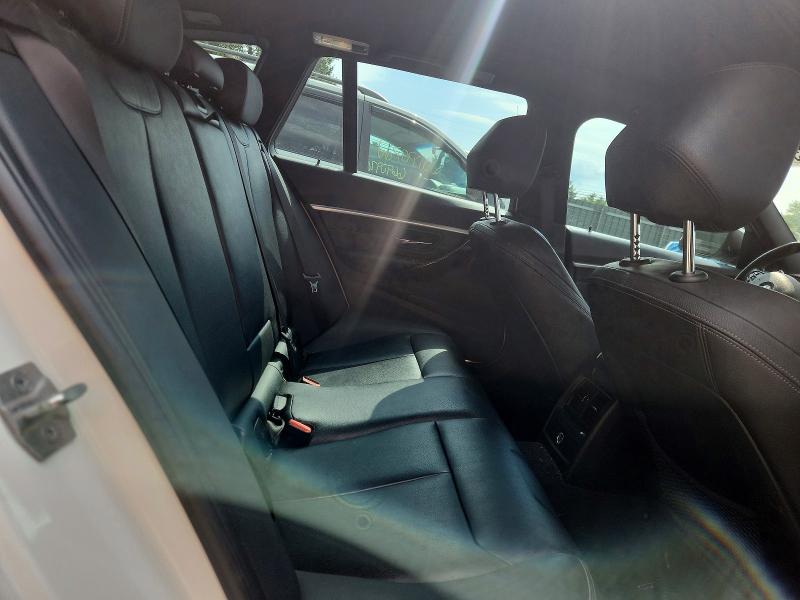 Photo 10 from auction – 2018 BMW 330 with VIN WBA8K3C53JA024193