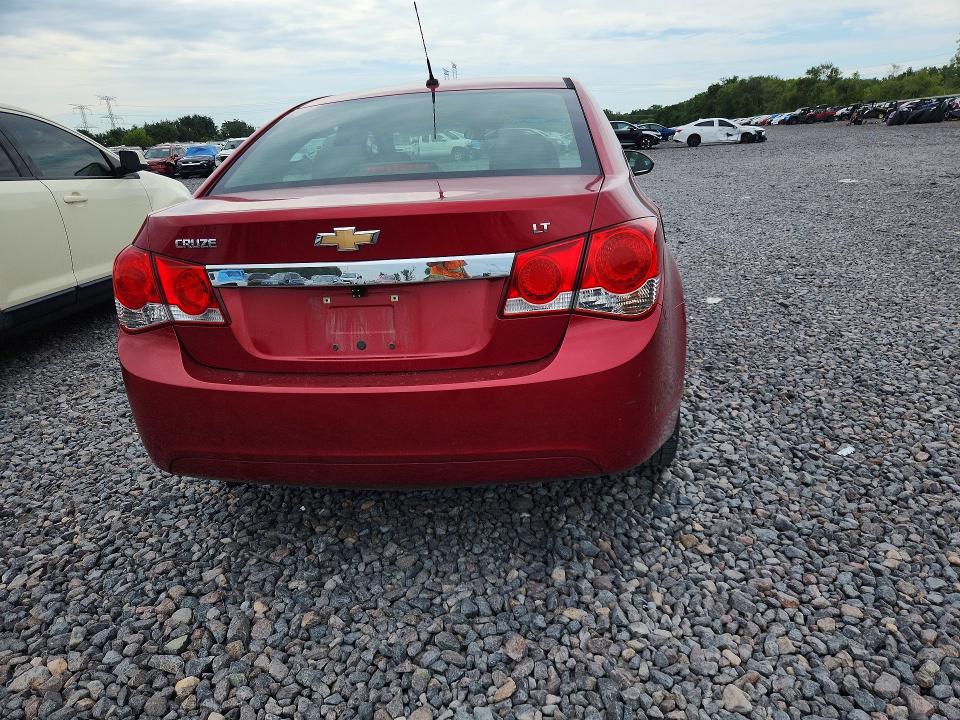 Photo 6 from auction – 2012 CHEVROLET CRUZE with VIN 1G1PE5SC0C7112743