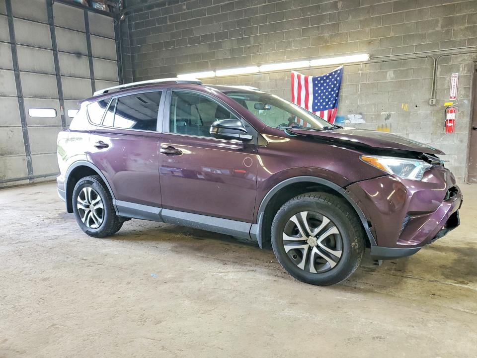 Photo 4 from auction – 2016 TOYOTA RAV4 with VIN 2T3BFREV3GW538777