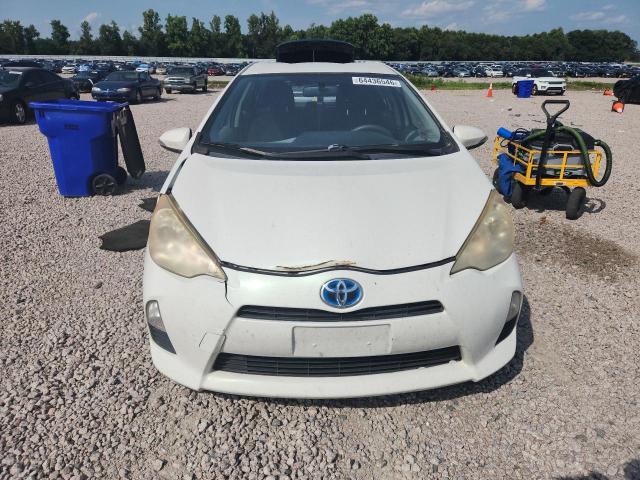 Photo 5 from auction – 2012 TOYOTA PRIUS C with VIN JTDKDTB34C1504331