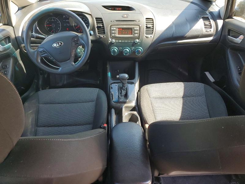 Photo 8 from auction – 2017 KIA FORTE with VIN 3KPFK4A7XHE081700