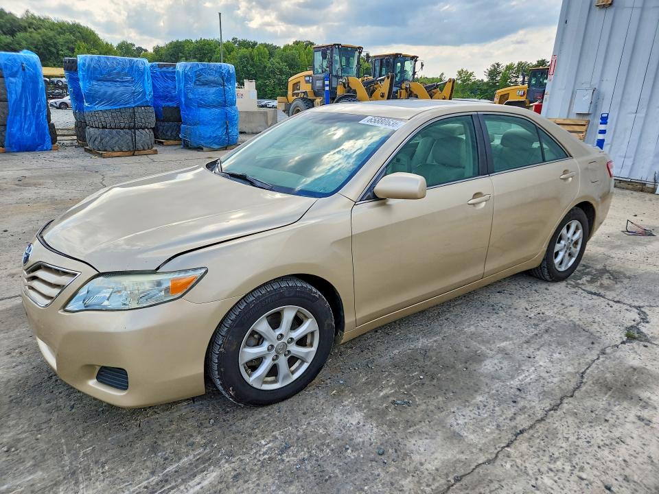 2011 TOYOTA CAMRY - Търг №65880636