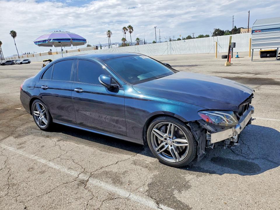 Zdjęcie 4 z aukcji – 2017 MERCEDES-BENZ E z VIN WDDZF4JB4HA042583