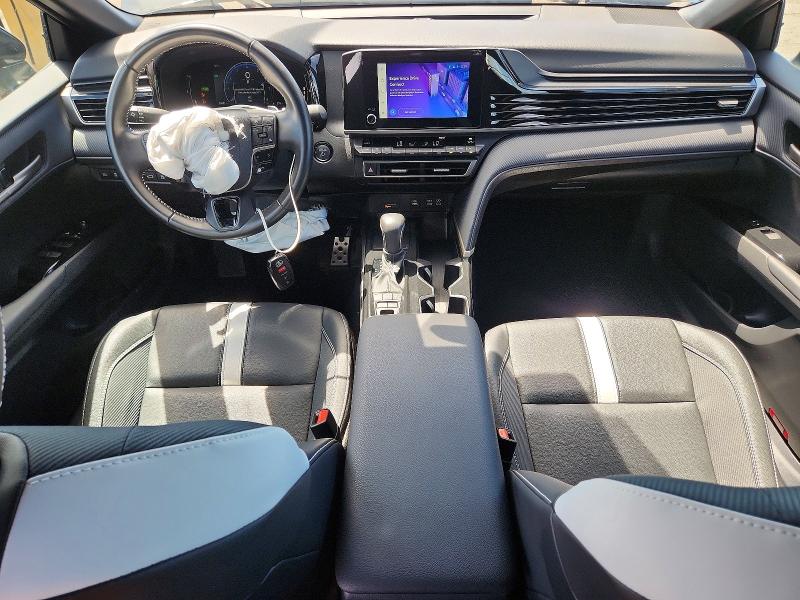 Снимка 8 от търг – 2025 TOYOTA CAMRY с VIN 4T1DAACK3SU115801