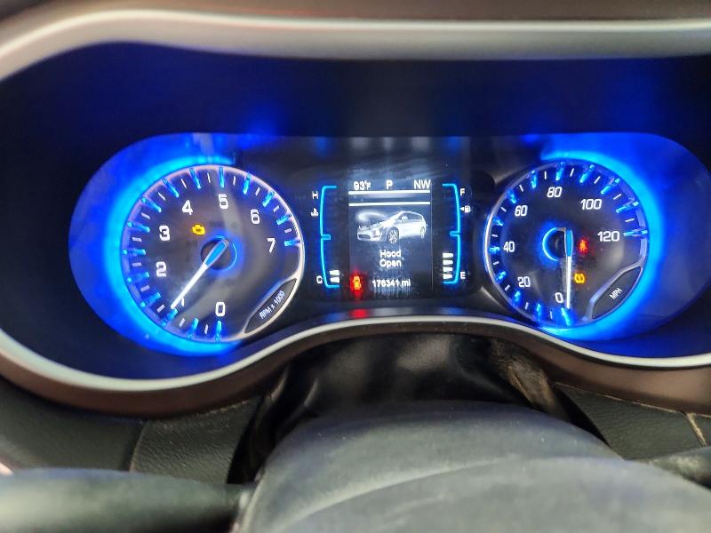 Photo 9 from auction – 2017 CHRYSLER PACIFICA with VIN 2C4RC1BG6HR609920