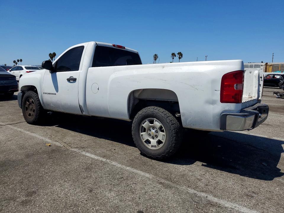 Photo 2 from auction – 2008 CHEVROLET SILVERADO with VIN 1GCEC14X28Z299301