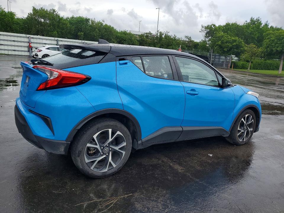 Photo 3 from auction – 2019 TOYOTA C-HR with VIN NMTKHMBX8KR098373