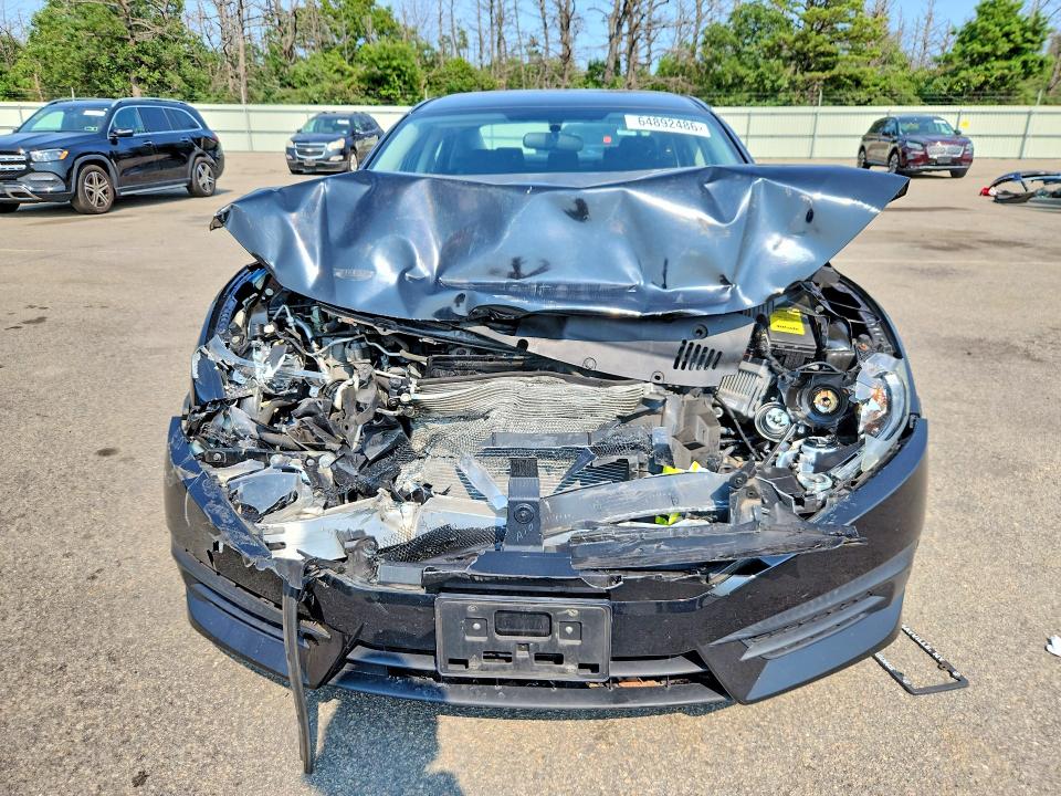 Photo 5 from auction – 2018 HONDA CIVIC with VIN 2HGFC2F56JH574598