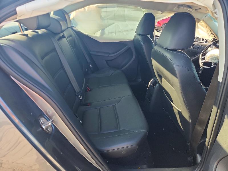 Photo 10 from auction – 2018 VOLKSWAGEN JETTA with VIN 3VWDB7AJ3JM251702