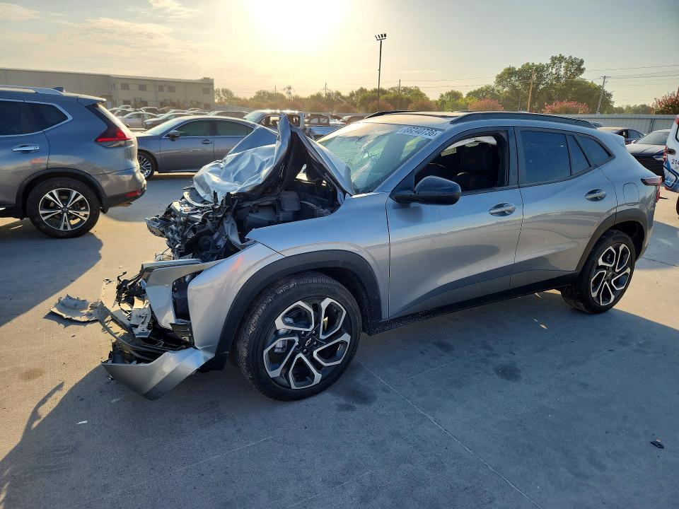 CHEVROLET TRAX 2025 with VIN KL77LJEP1SC020726 - Photo from auction