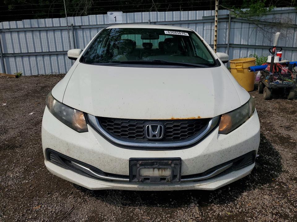 Photo 5 from auction – 2015 HONDA CIVIC with VIN 2HGFB2F47FH026885