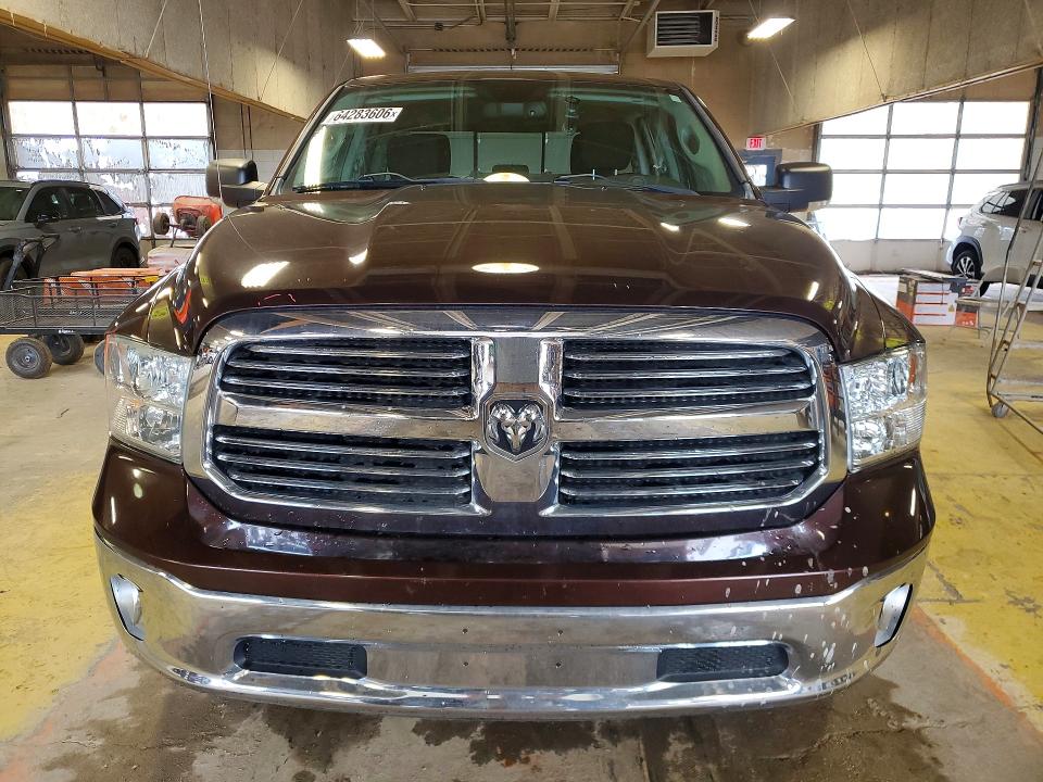 Photo 5 from auction – 2014 RAM 1500 with VIN 1C6RR7GG1ES303557