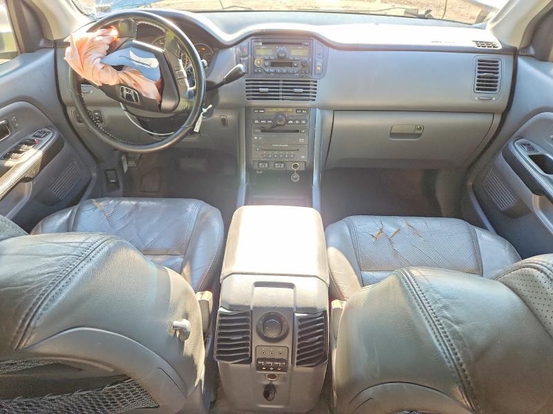 Photo 8 from auction – 2005 HONDA PILOT with VIN 5FNYF18655B041636