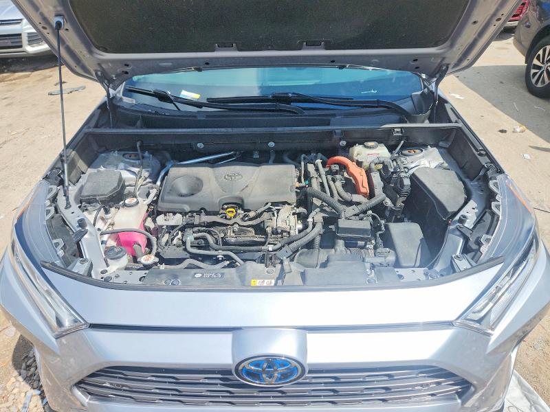 Photo 11 from auction – 2020 TOYOTA RAV4 with VIN JTMDWRFV7LD547531
