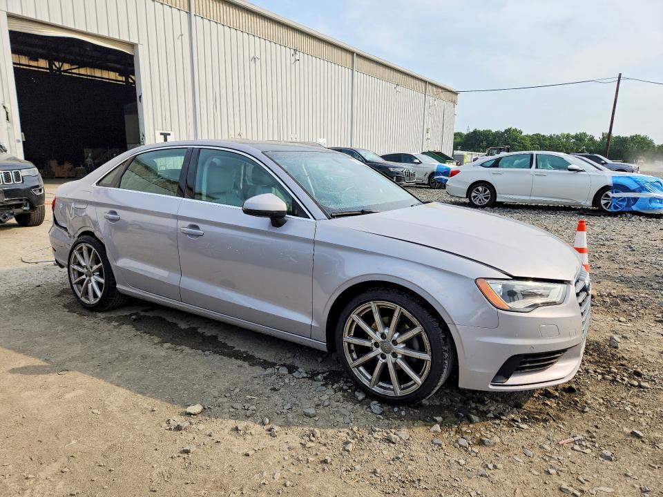 Photo 4 from auction – 2015 AUDI A3 with VIN WAUCJGFF6F1081584