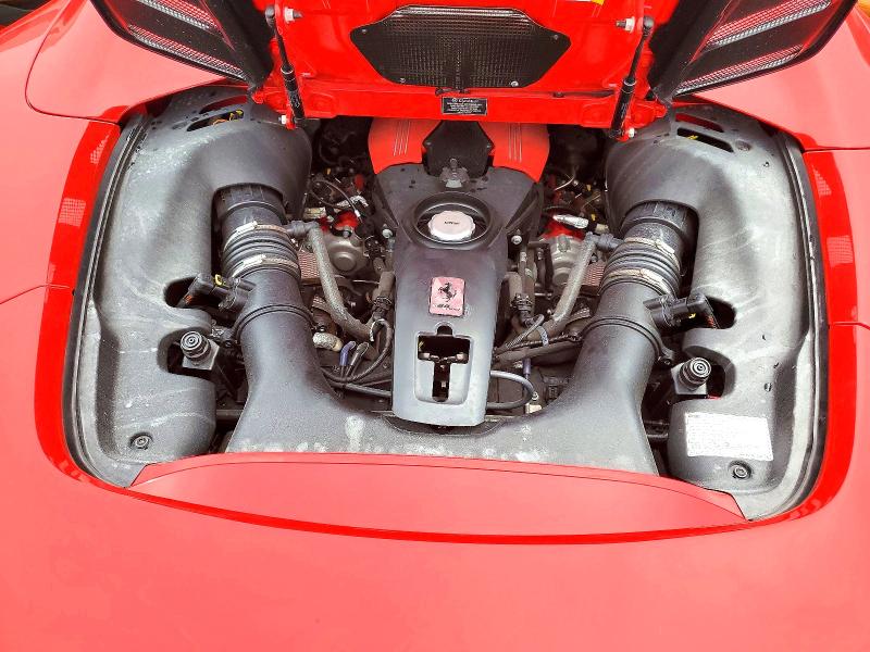 Photo 11 from auction – 2019 FERRARI 488 SPIDER with VIN ZFF80AMA0K0245476