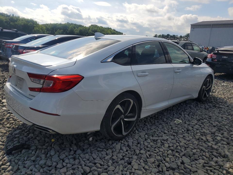 Photo 3 from auction – 2018 HONDA ACCORD with VIN 1HGCV1F30JA099681