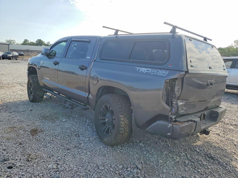 Photo 2 from auction – 2018 TOYOTA TUNDRA with VIN 5TFDY5F15JX710897