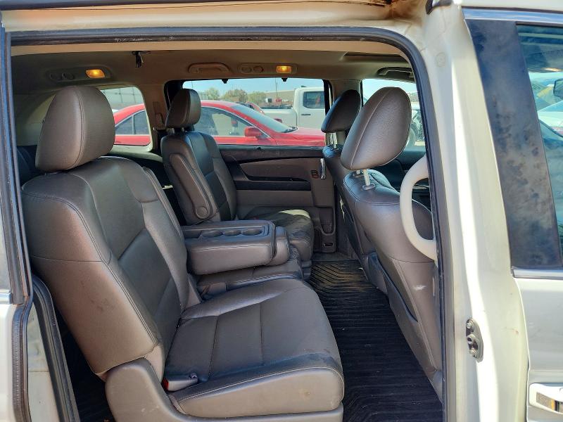 Photo 11 from auction – 2015 HONDA ODYSSEY with VIN 5FNRL5H66FB053042