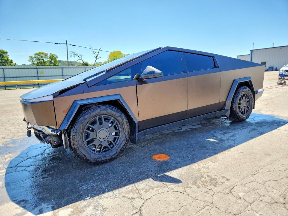 2024 TESLA CYBERTRUCK - Търг №66053126
