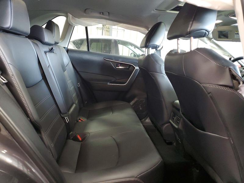 Photo 11 from auction – 2024 TOYOTA RAV4 with VIN 2T3A1RFV2RW433711