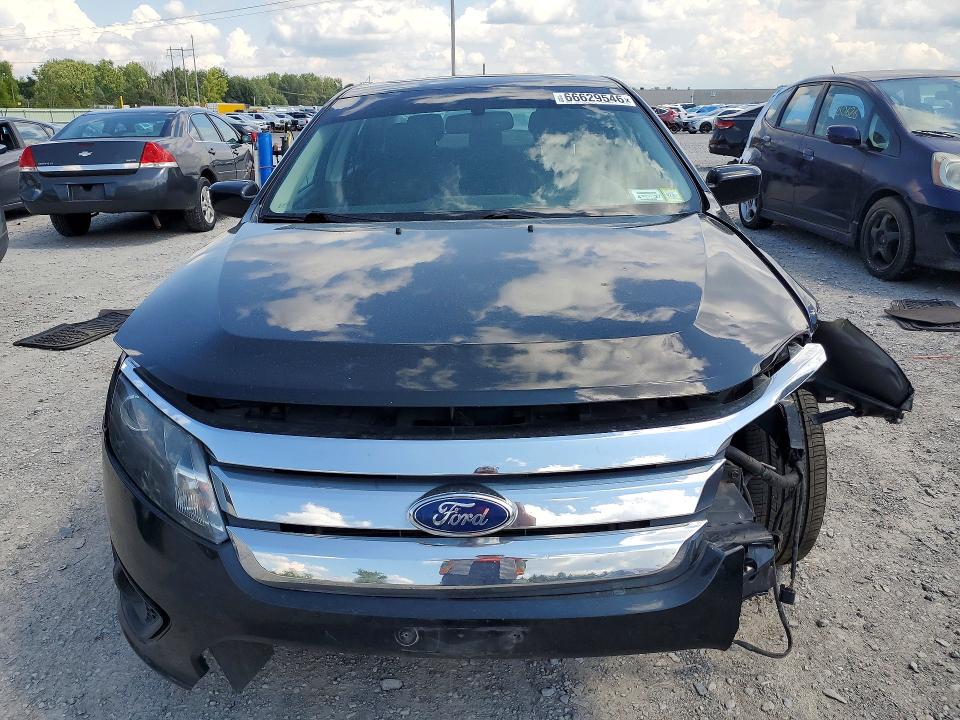 Photo 5 from auction – 2011 FORD FUSION with VIN 3FAHP0HA2BR111749