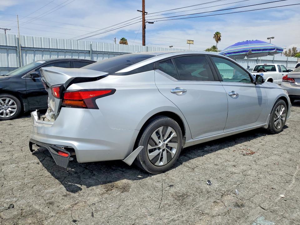 Снимка 3 от търг – 2019 NISSAN ALTIMA с VIN 1N4BL4BVXKC159180