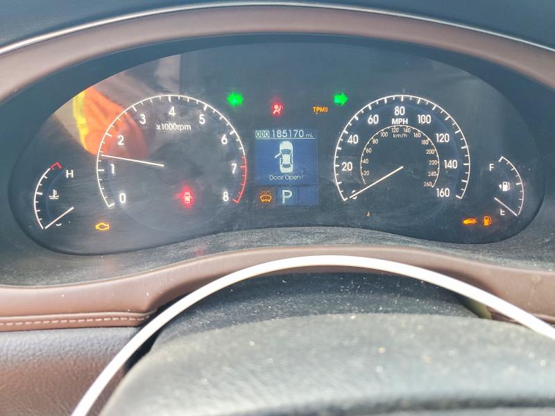 Photo 9 from auction – 2009 HYUNDAI GENESIS with VIN KMHGC46E99U020118