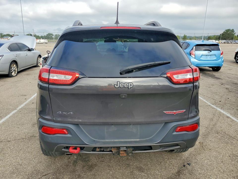 Photo 6 from auction – 2016 JEEP CHEROKEE with VIN 1C4PJMBS8GW293218