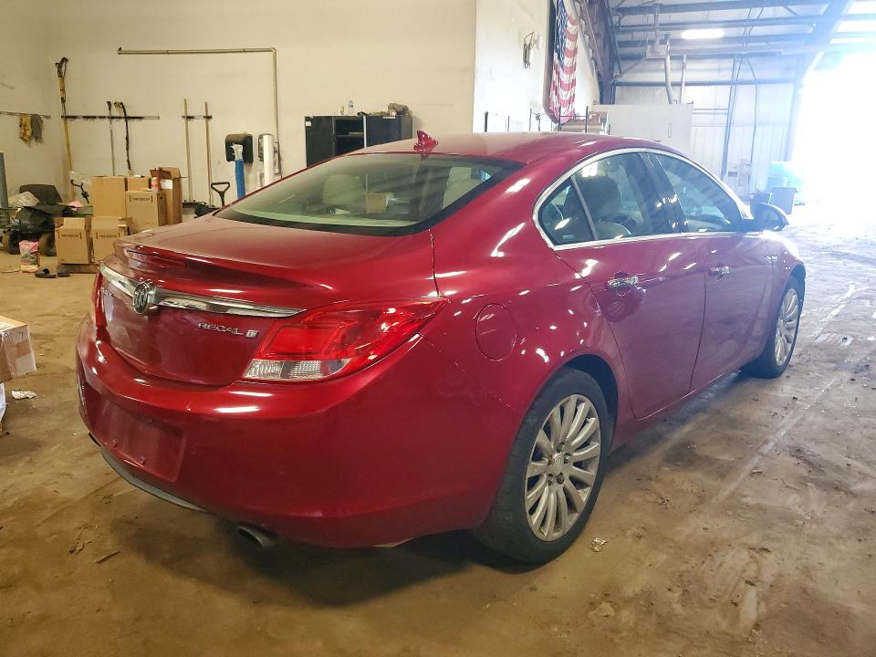 Photo 3 from auction – 2012 BUICK REGAL with VIN 2G4GS5EVXC9211304