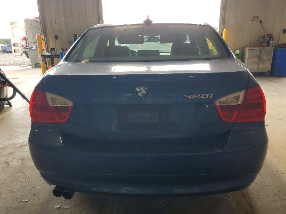 Photo 6 from auction – 2007 BMW 328 with VIN WBAVA33527PG53605