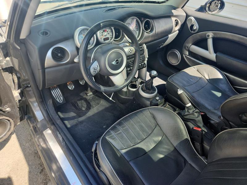 Photo 8 from auction – 2006 MINI COOPER with VIN WMWRE33566TN25392